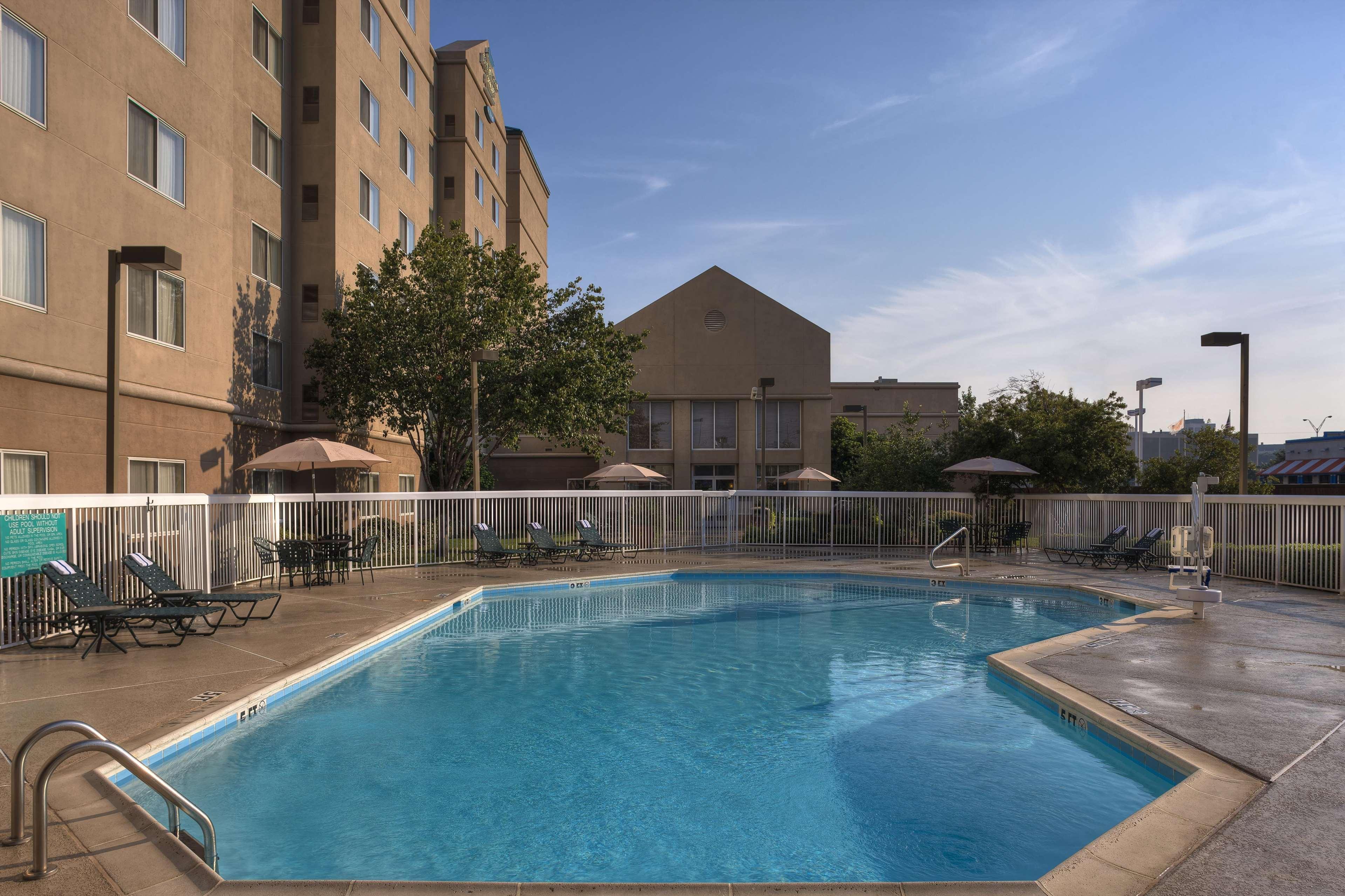 Homewood Suites By Hilton Dallas Market Center Esterno foto